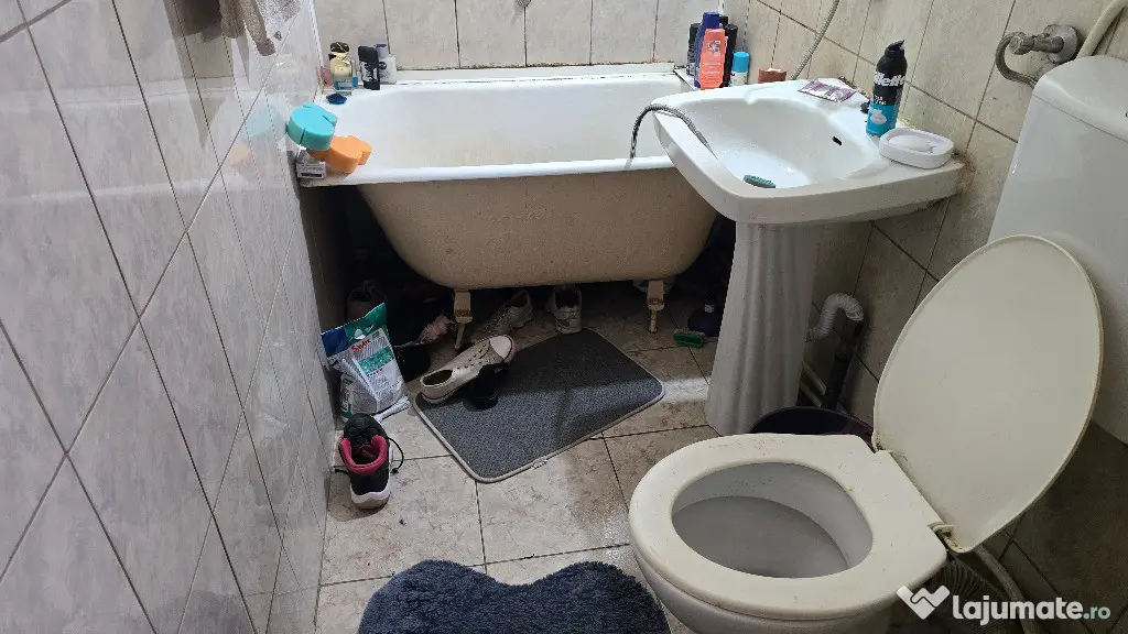 Vand apartament cu 2 camere in Deva, zona Al. Motilor et. 1, - Deva (Hunedoara)