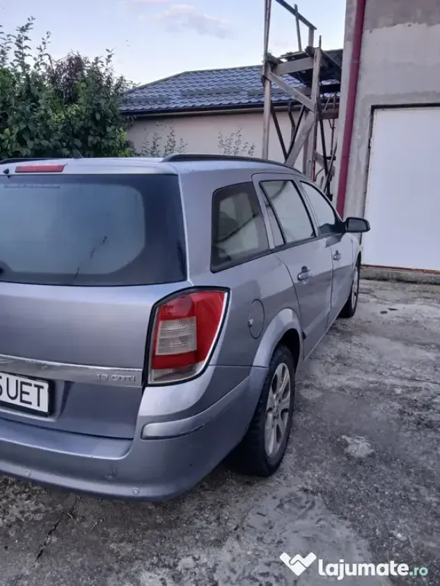Opel Astra H 2008