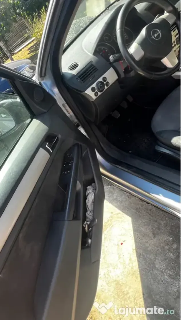 Opel Astra H 2008