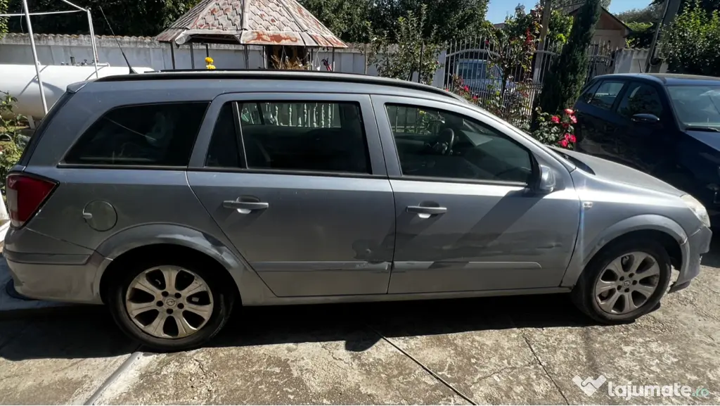 Opel Astra H 2008