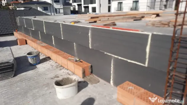 Duplex 5 camere 135 mp, 180 mp teren zona exterior nord Iris - Cluj-Napoca (Cluj)