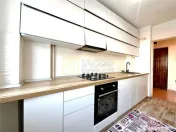 Apartament cu doua camere decomandate, etajul1, zona Republ
