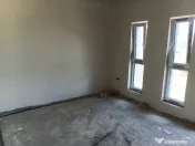 Unitate din triplex, 119mp utili, 2 locuri de parcare, zona 