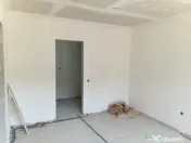 Unitate din triplex, 119mp utili, 2 locuri de parcare, zona 
