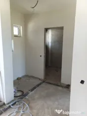 Unitate din triplex, 119mp utili, 2 locuri de parcare, zona 