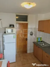 2 camere Aviației decomandat, et. 4, an 1985, metrou, 53 mp 