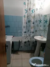 2 camere Aviației decomandat, et. 4, an 1985, metrou, 53 mp 