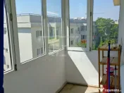2 camere Aviației decomandat, et. 4, an 1985, metrou, 53 mp 