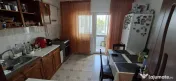 22 Decembrie apartament 3 camere decomandat/3balcoane/2 bai/78 mp/et.3