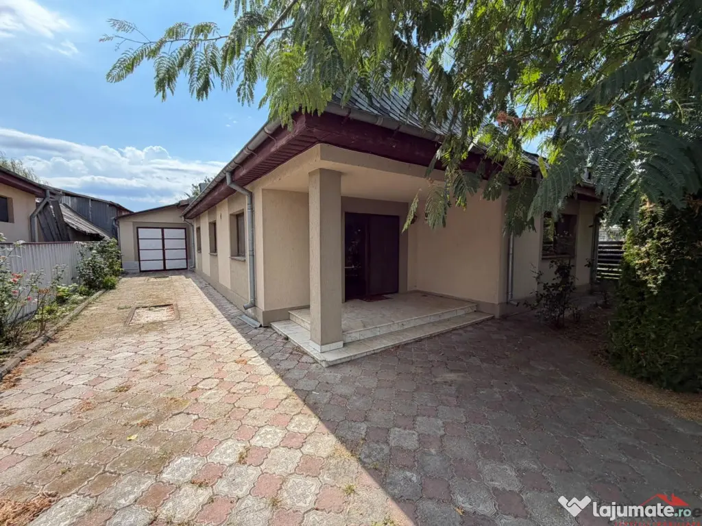 Casa de in Golesti cu 1.000mp teren - Golesti (Vrancea)