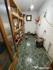 Casa de in Golesti cu 1.000mp teren 