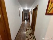 Casa de in Golesti cu 1.000mp teren 