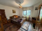 Casa de in Golesti cu 1.000mp teren 