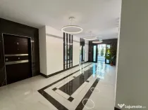 Penthouse Collection | Etaj retras | Cu Piscina Privata |...