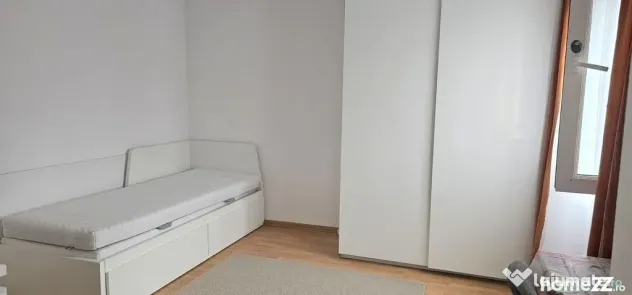 De inchiriat apartament cu o camera si balcon, etaj 4, Ma... - Galati (Galati)