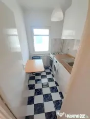 De inchiriat apartament cu o camera si balcon, etaj 4, Ma... 