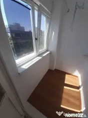 De inchiriat apartament cu o camera si balcon, etaj 4, Ma... 