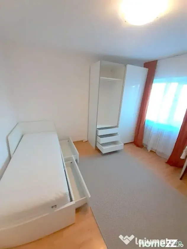 De inchiriat apartament cu o camera si balcon, etaj 4, Ma... - Galati (Galati)