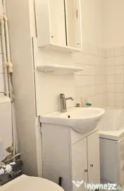De inchiriat apartament cu o camera si balcon, etaj 4, Ma... 