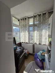 Apartament o camera, 51mp, Decomandat, Zona Micro 17 