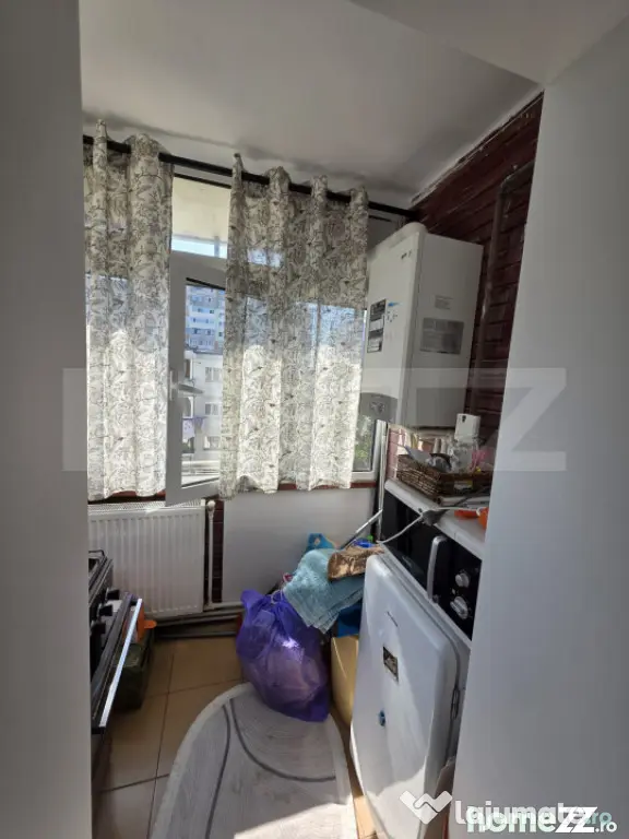 Apartament o camera, 51mp, Decomandat, Zona Micro 17 - Galati (Galati)