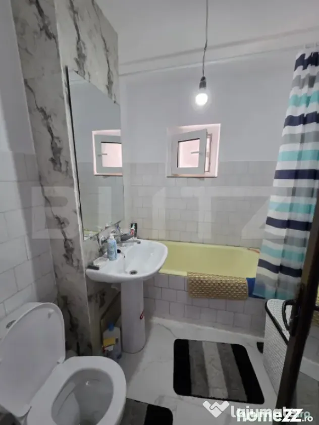 Apartament o camera, 51mp, Decomandat, Zona Micro 17 - Galati (Galati)