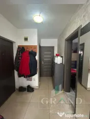 Apartament de vanzare 2 camere decomandate, zona Tineretului 