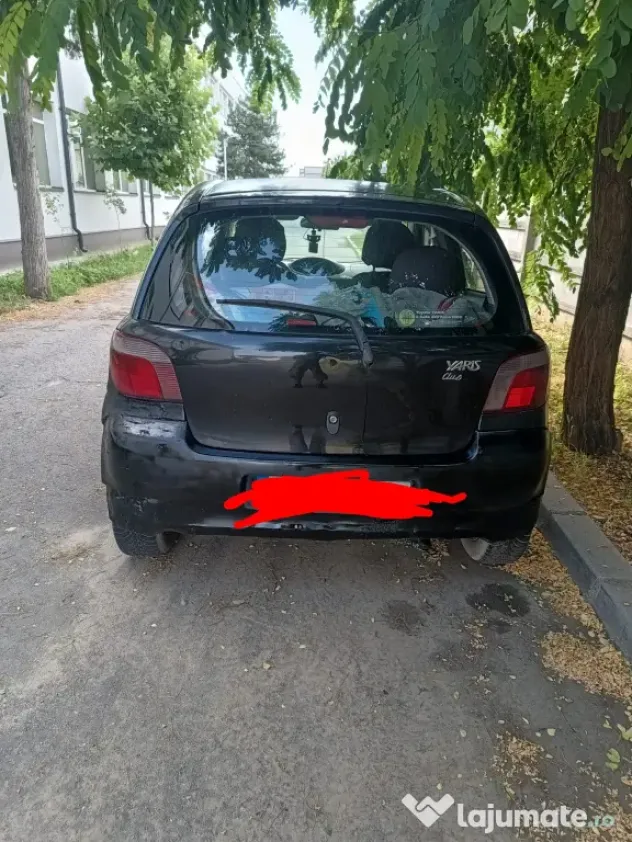 Vând Toyota Yaris