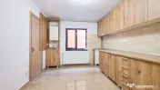 Casă modernă și luminoasă (2025) cu foișor și curte... 