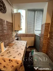 Cameră de închiriat într-un apartament cu 2 camere | Măn 