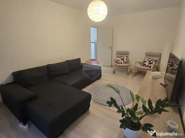 Apartament cu 3 camere de vânzare în zona Crangasi - Bucuresti (Bucuresti-Ilfov)