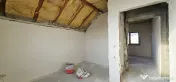 COMUNA BERCENI - CASĂ 5 CAMERE, 300 MP TEREN, SEMIFINISATĂ
