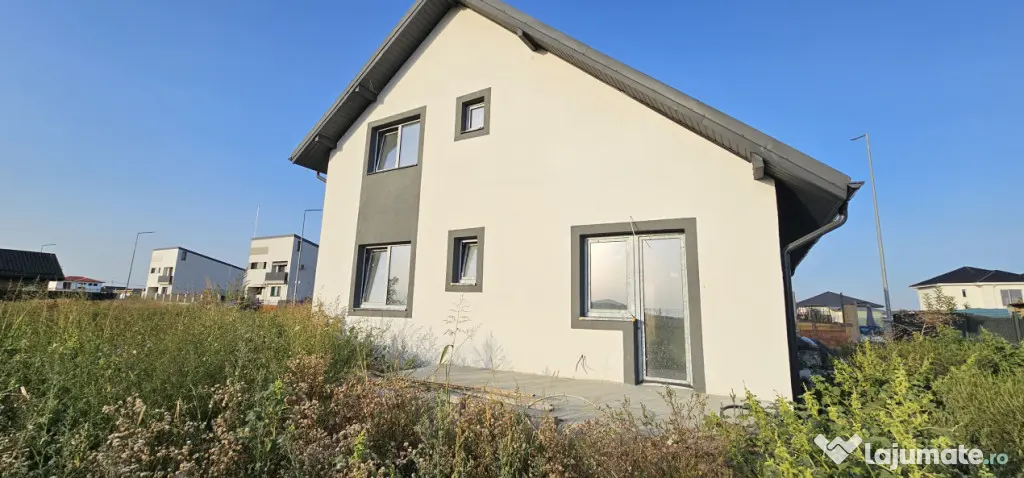 COMUNA BERCENI - CASĂ 5 CAMERE, 300 MP TEREN, SEMIFINISATĂ - Berceni (Bucuresti-Ilfov)
