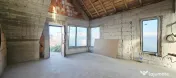 COMUNA BERCENI - CASĂ 5 CAMERE, 300 MP TEREN, SEMIFINISATĂ