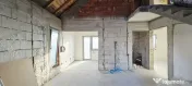 COMUNA BERCENI - CASĂ 5 CAMERE, 300 MP TEREN, SEMIFINISATĂ