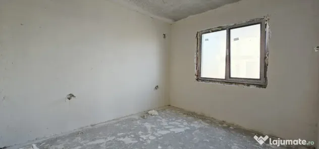 COMUNA BERCENI - CASĂ 5 CAMERE, 300 MP TEREN, SEMIFINISATĂ - Berceni (Bucuresti-Ilfov)