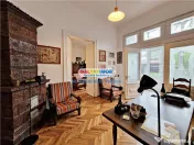 Casa veche renovata, parter mansarda, curte proprie, Foisoru 