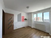 Apartament renovat, decomandat, luminos | Zona Dristor me... 