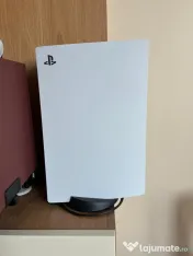 PlayStation 5 (PS5) Disc Edition – Model clasic, ca nou + Controller + Stand