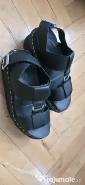 Sandale Dr.Martens