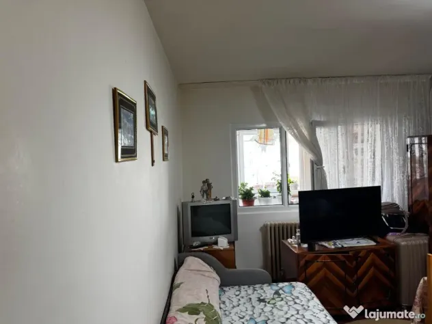 Apartament o camera Dacia, parter, 33mp+balcon 7mp - Iasi (Iasi)