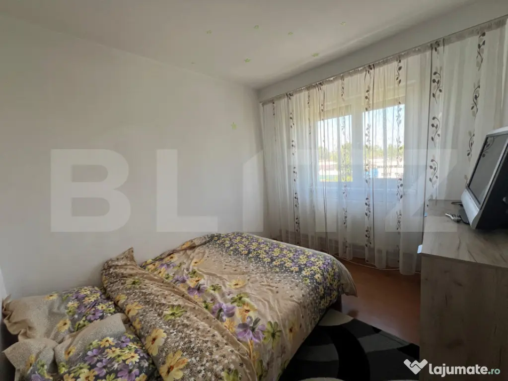 Apartament de inchiriat, 3 camere, 55 mp, centrala proprie - Craiova (Dolj)