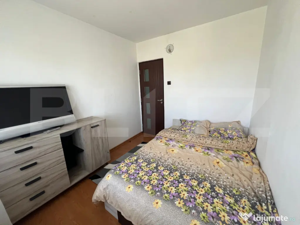 Apartament de inchiriat, 3 camere, 55 mp, centrala proprie - Craiova (Dolj)