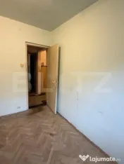 Apartament 3 camere, etajul 1, de renovat