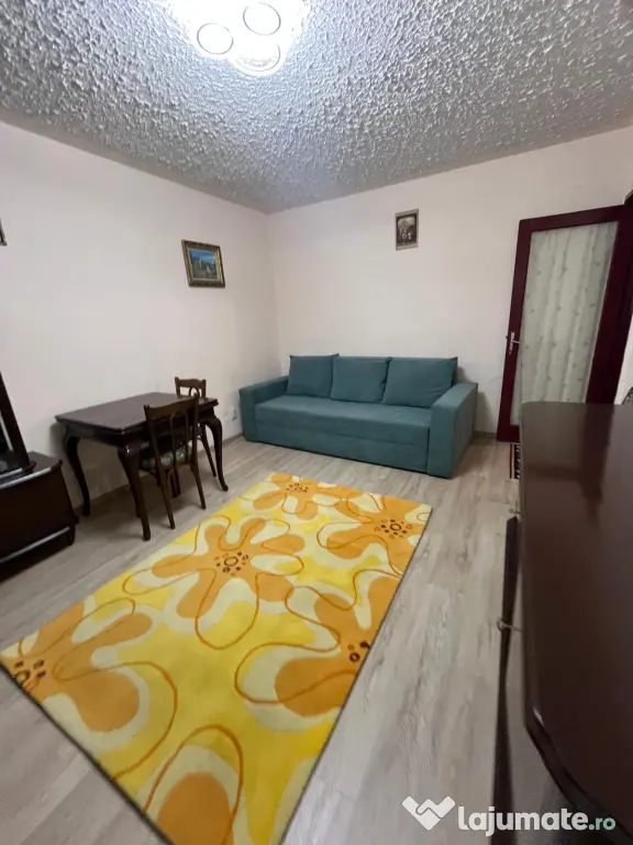 Ap 2 camere decomandat, etaj 1 - Piata Progresul / Toporasi