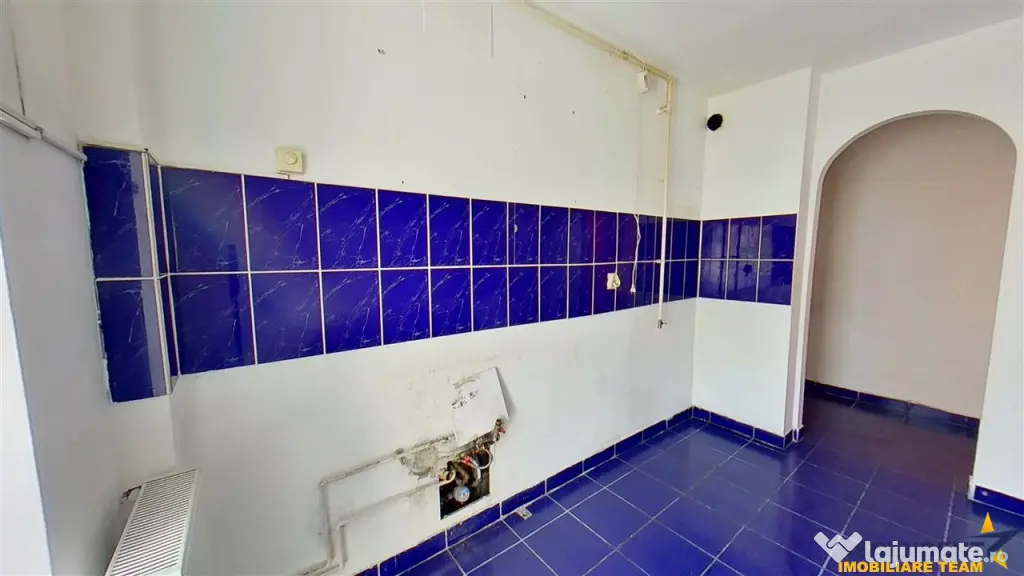 Tur 3D! Apartament 3 camere, decomandat, etaj 1, Electroprec - Brasov (Brasov)