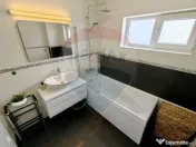 Apartament cochet de închiriat cu loc de parcare si curt... 