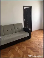 Apartament cu 3 camere semidecomandate zona George Enescu 