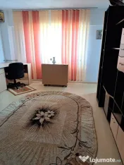De inchiriat apartament cu o camera, Gara, etaj 4, 300 euro 