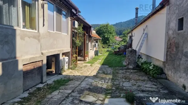 Casa de 5 camere zonaTurches Sacele - Sacele (Brasov)